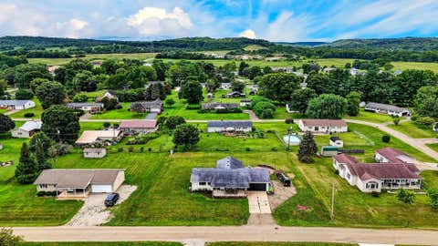 Tiny photo for 121 Queen Drive, Chillicothe, OH 45601 (MLS # 226029450)