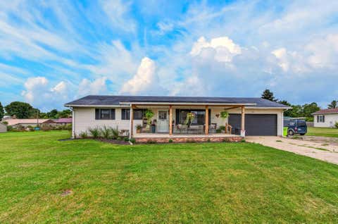 Tiny photo for 121 Queen Drive, Chillicothe, OH 45601 (MLS # 226029450)