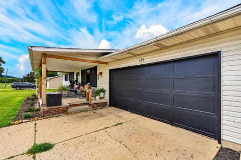 Tiny photo for 121 Queen Drive, Chillicothe, OH 45601 (MLS # 226029450)