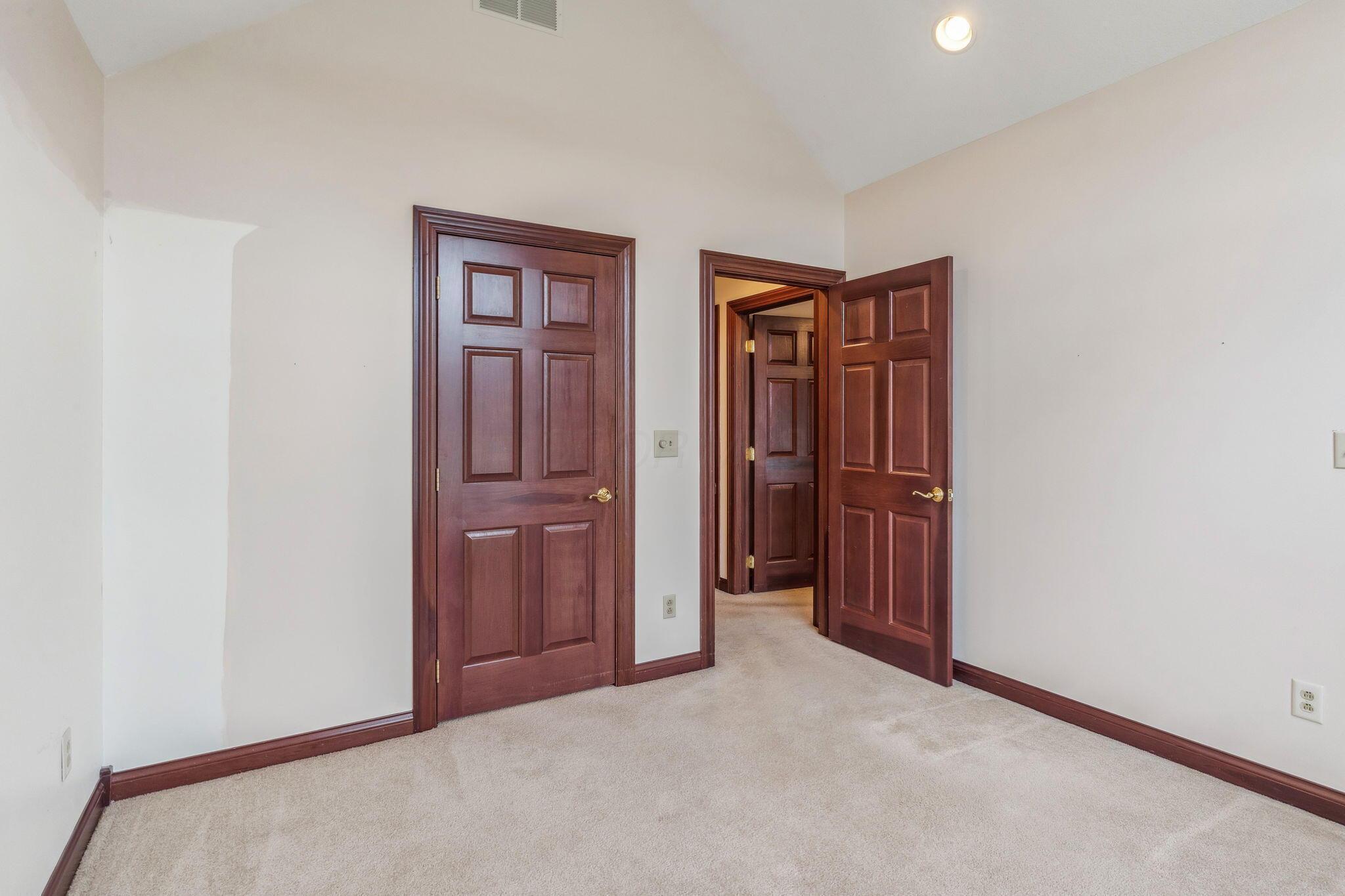 8130 Shawnee Forest Drive, Findlay, Ohio image 24