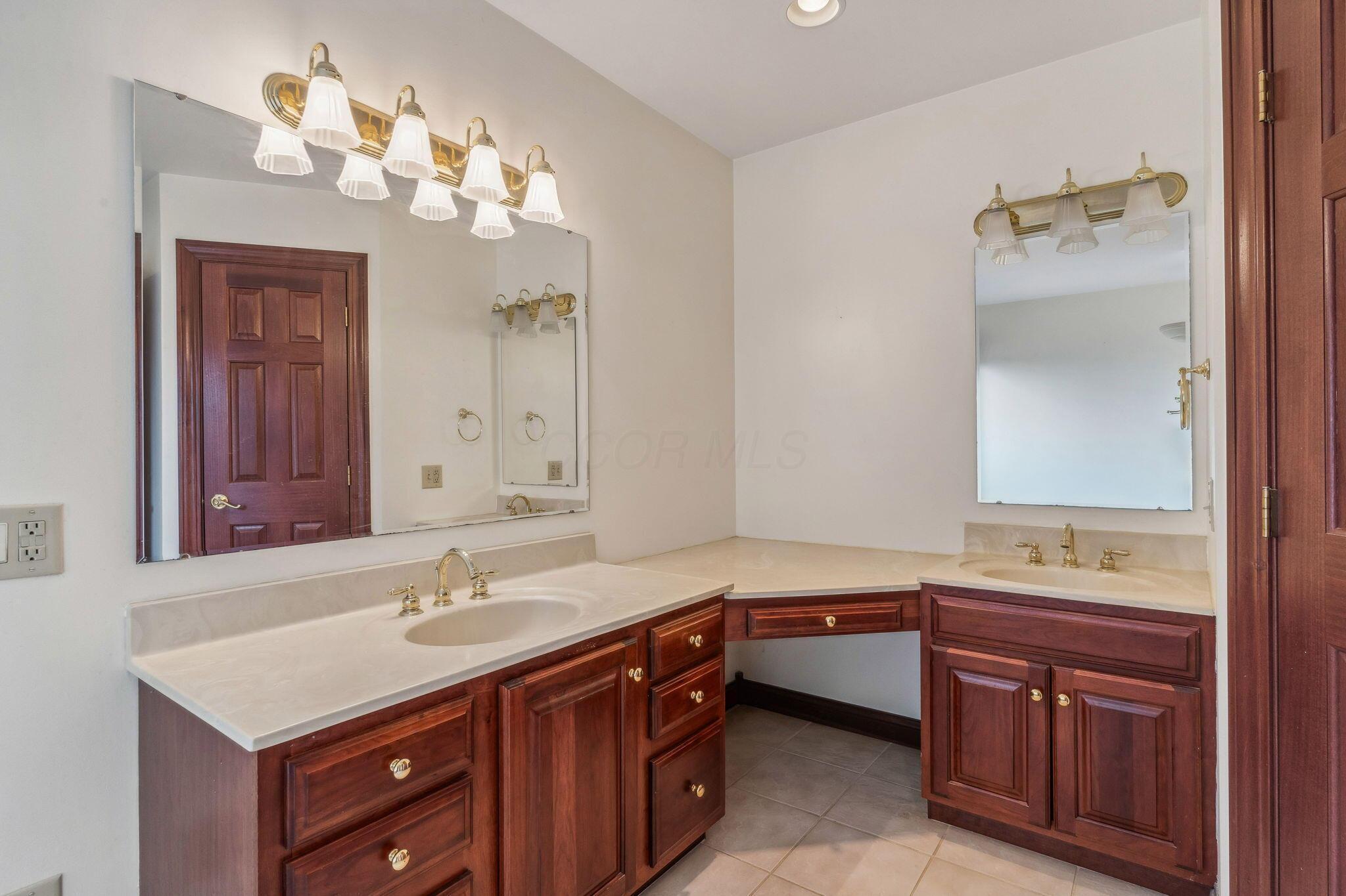 8130 Shawnee Forest Drive, Findlay, Ohio image 27