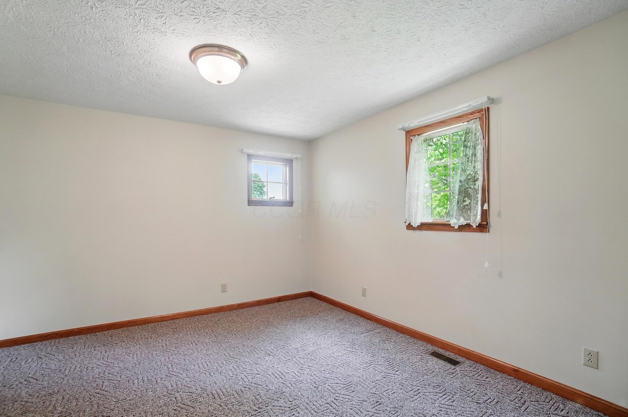 5870 Brook Road, Baltimore, Ohio image 31