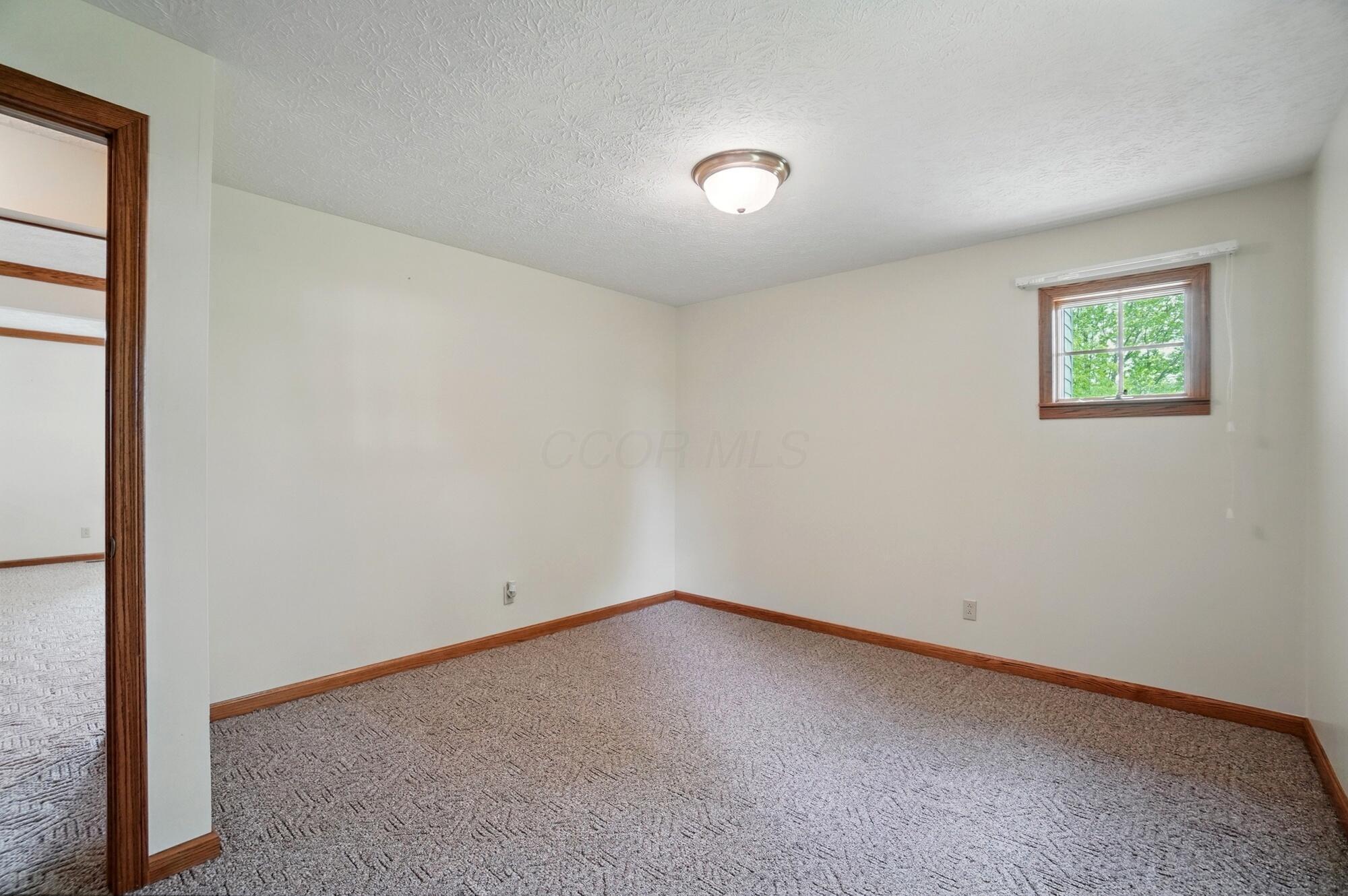 5870 Brook Road, Baltimore, Ohio image 32