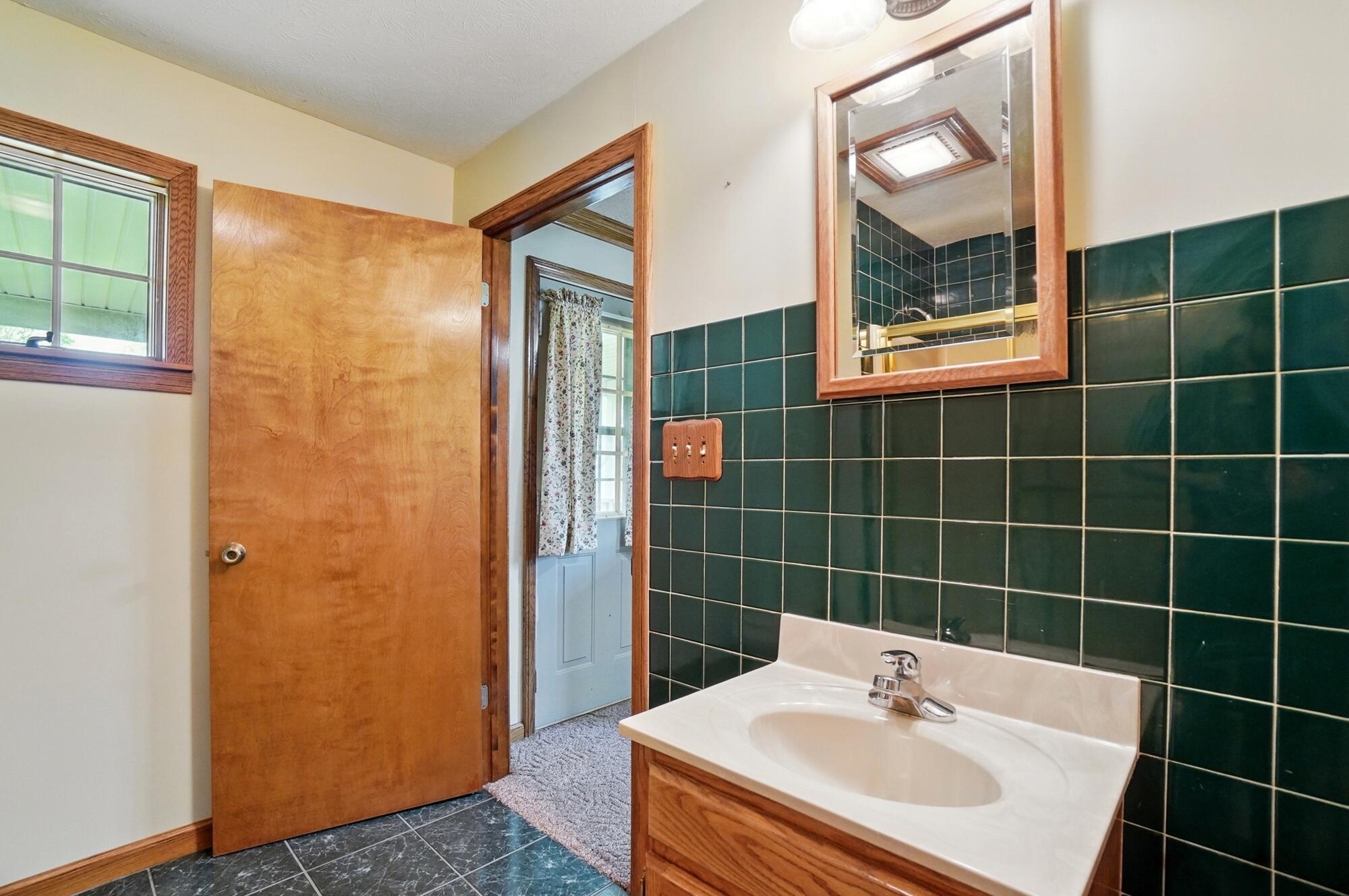5870 Brook Road, Baltimore, Ohio image 37