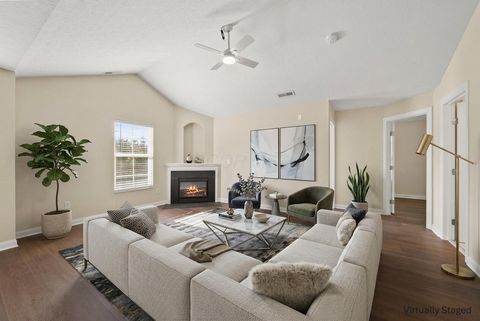 Photo of 4202 Colister Drive 9 #9, Dublin, OH 43016 (MLS # 226012101)