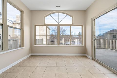 Tiny photo for 1744 Ridgecliff Road 12 #12, Columbus, OH 43221 (MLS # 226002576)