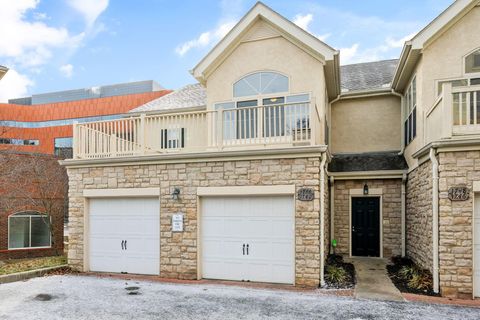 Tiny photo for 1744 Ridgecliff Road 12 #12, Columbus, OH 43221 (MLS # 226002576)