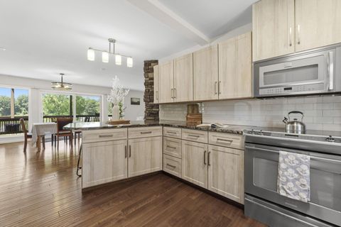 Tiny photo for 945 Pike Drive, Mansfield, OH 44903 (MLS # 226024899)