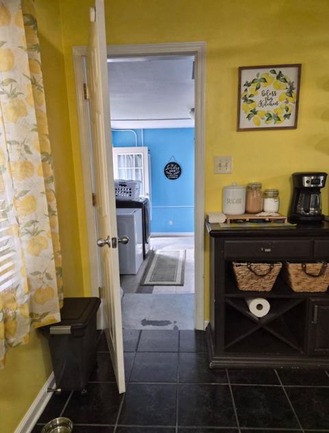 Tiny photo for 4423 Jackson Pike, Grove City, OH 43123 (MLS # 226005775)