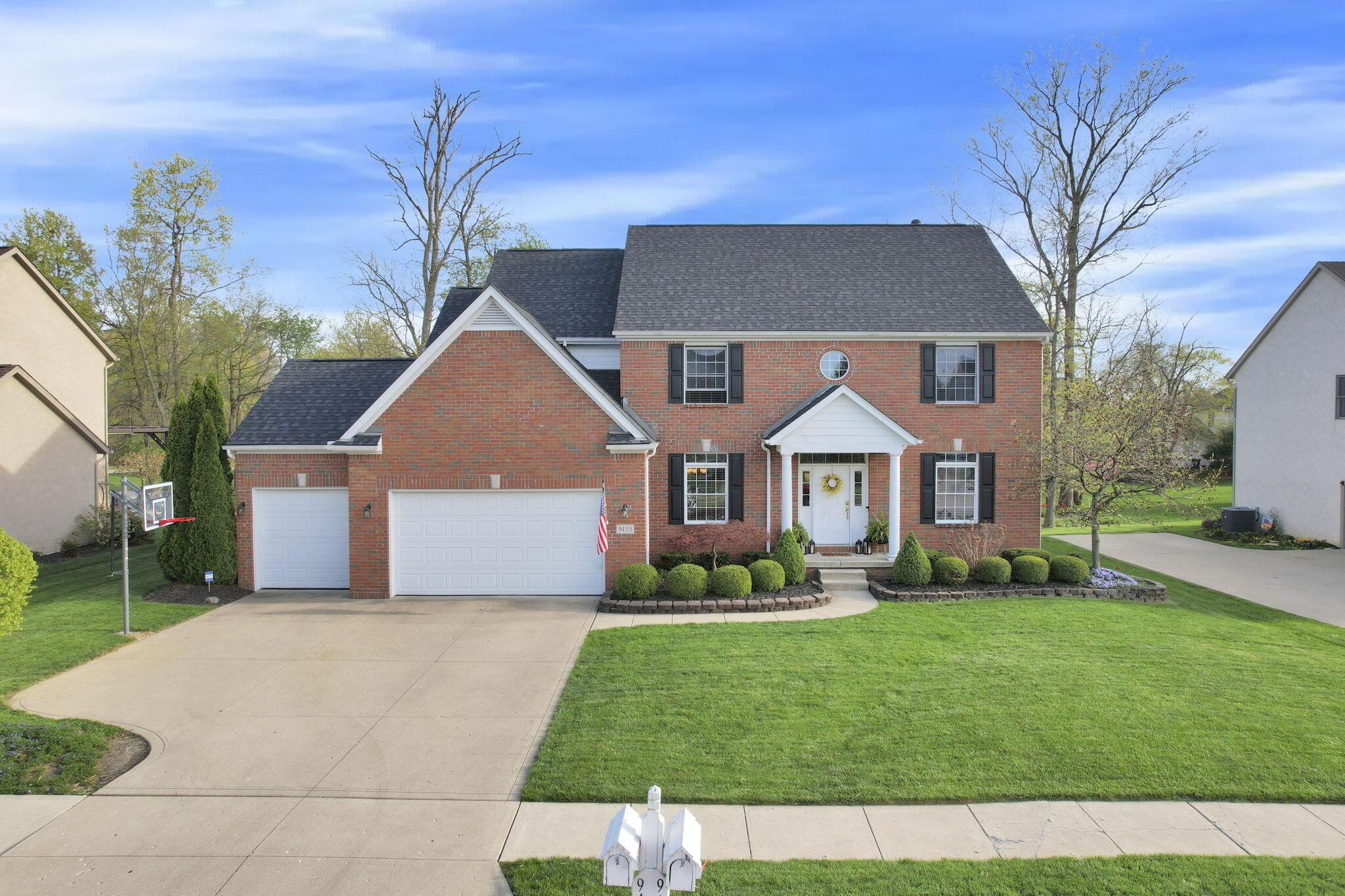 9135 Candleridge Street, Pickerington, Ohio image 2