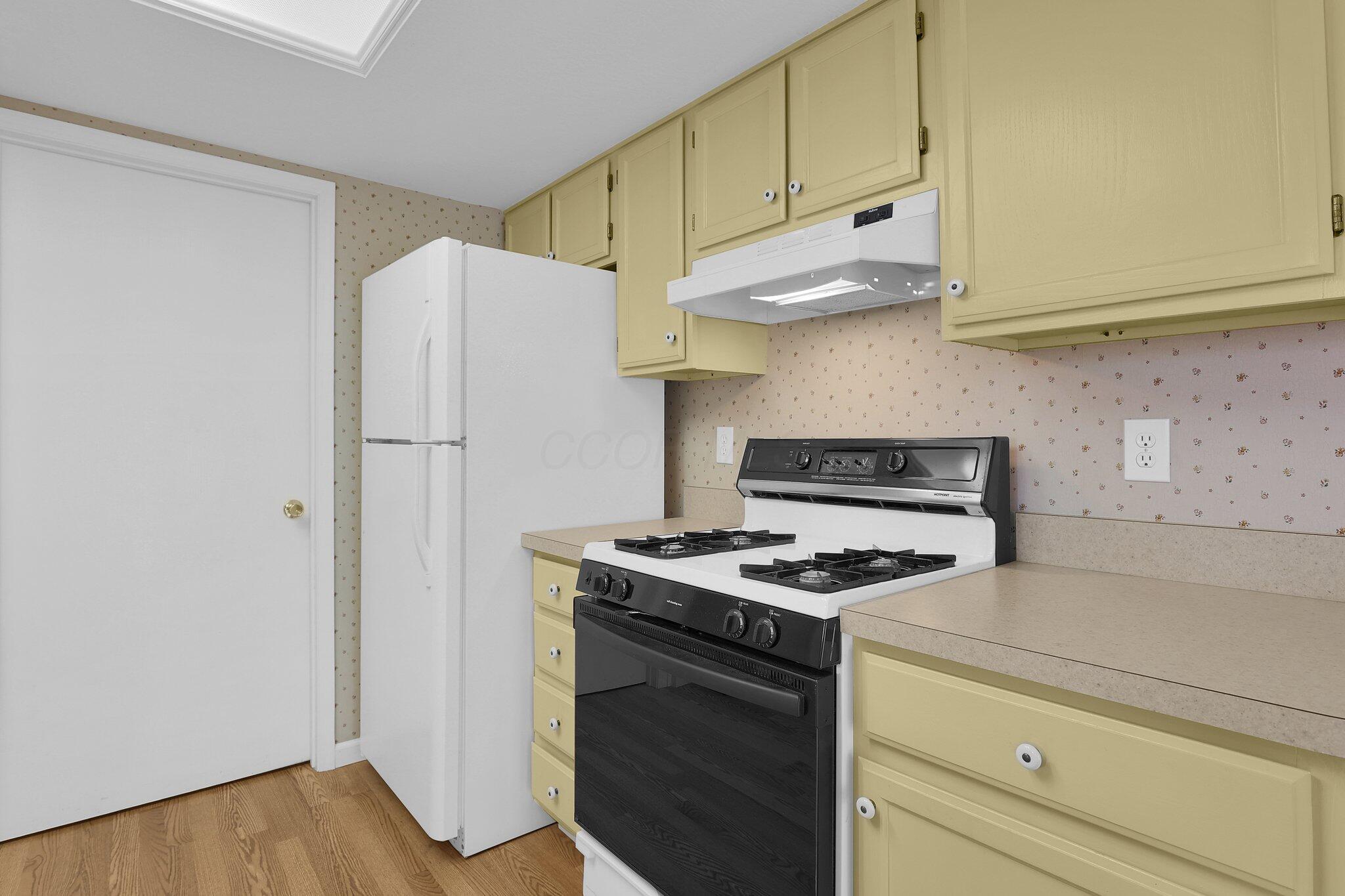 6650 Heatherstone Loop, Dublin, Ohio image 21