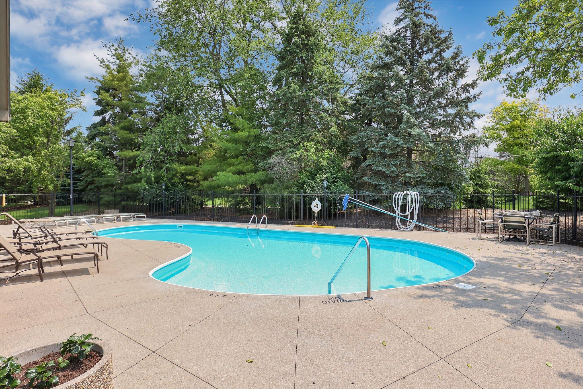 6650 Heatherstone Loop, Dublin, Ohio image 43