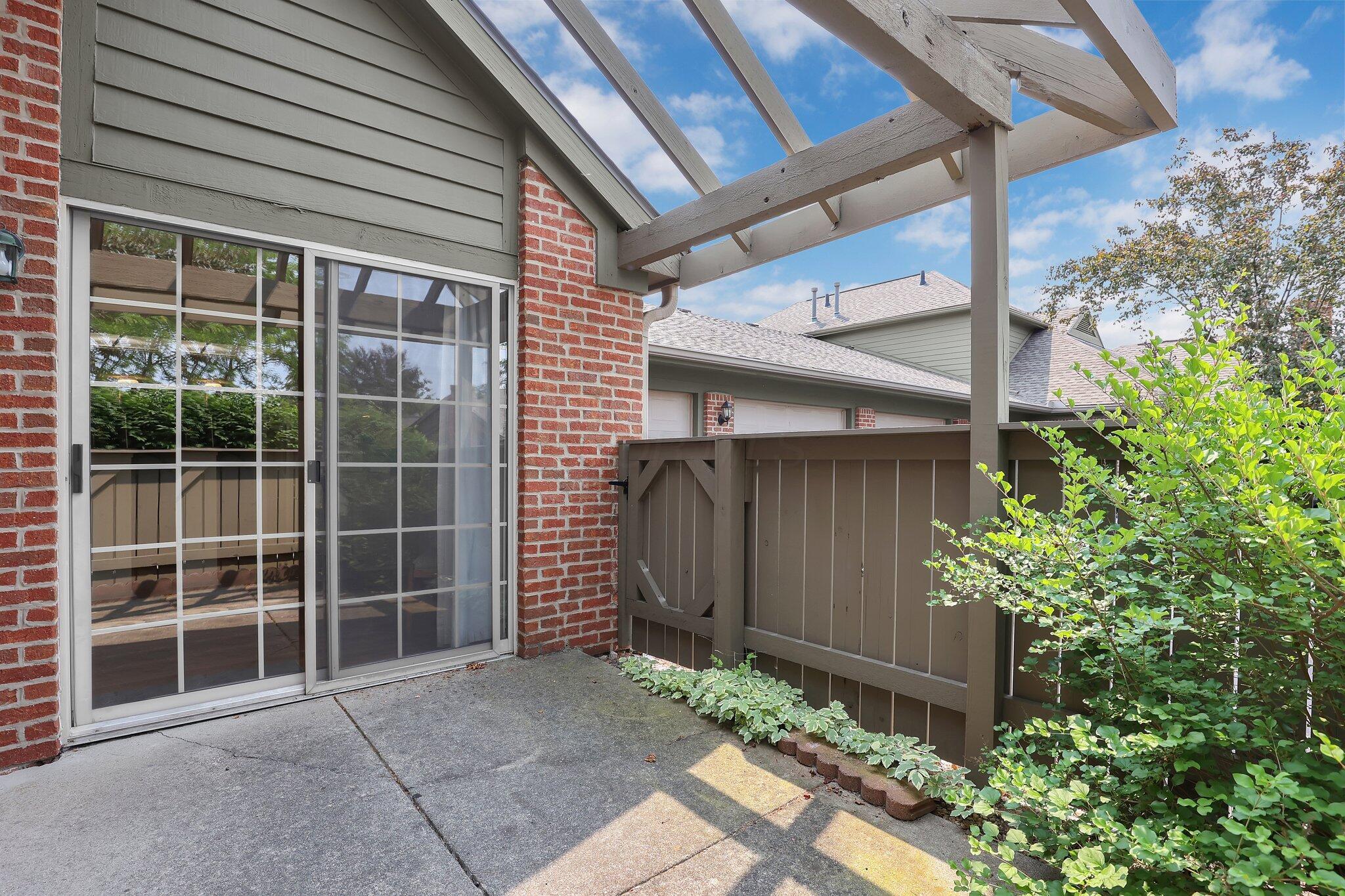 6650 Heatherstone Loop, Dublin, Ohio image 35