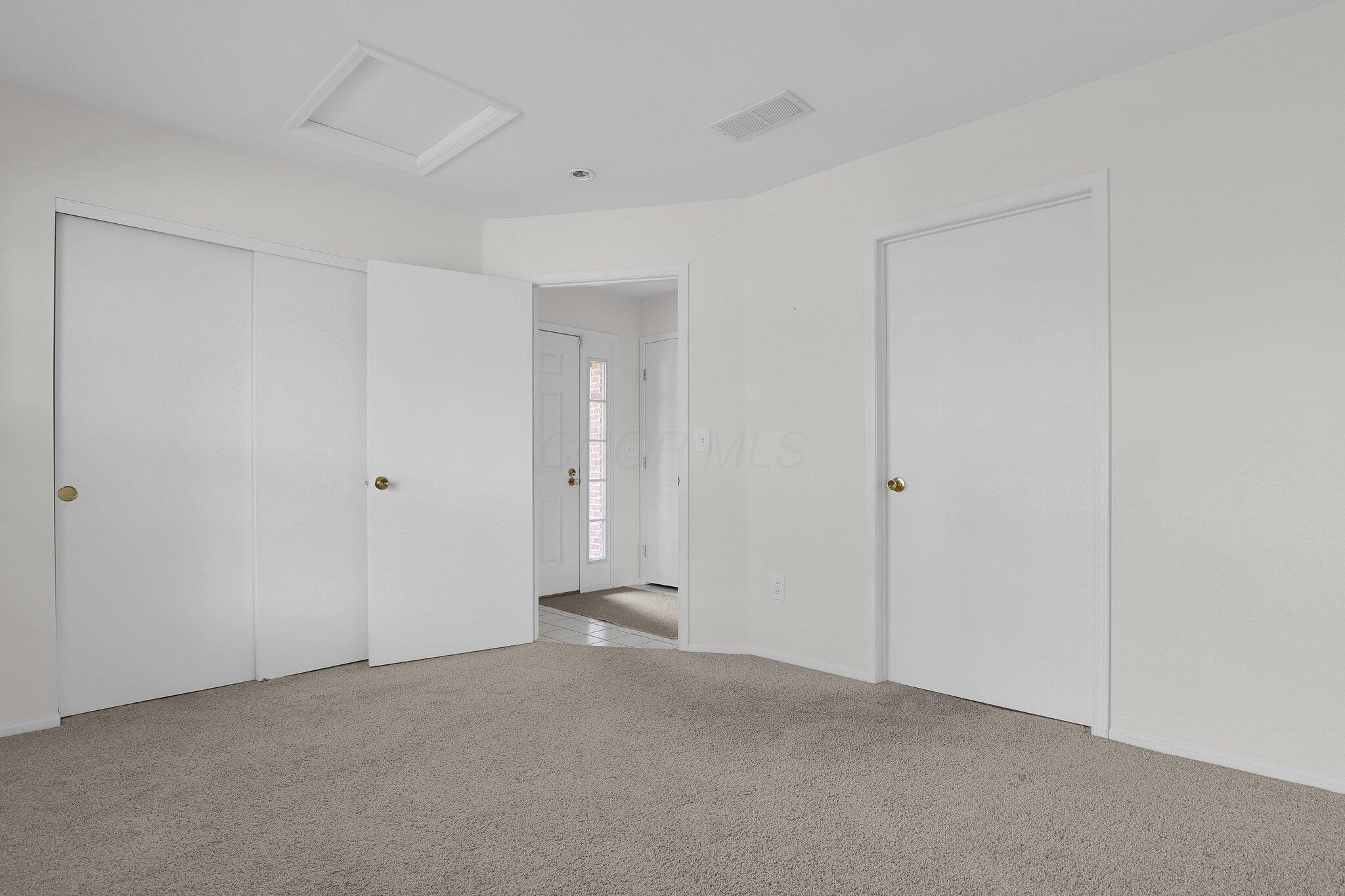 6650 Heatherstone Loop, Dublin, Ohio image 24