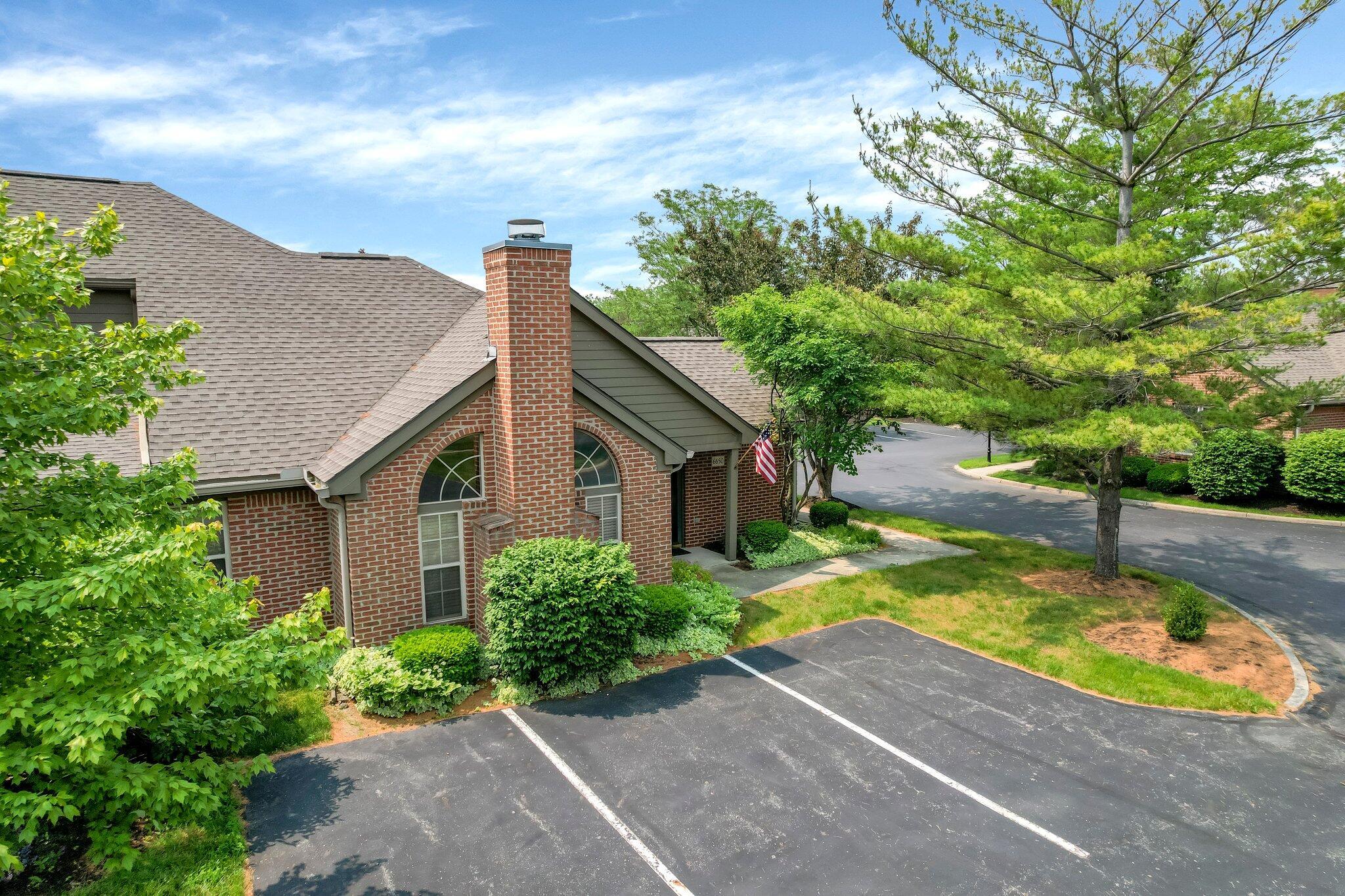 6650 Heatherstone Loop, Dublin, Ohio image 6