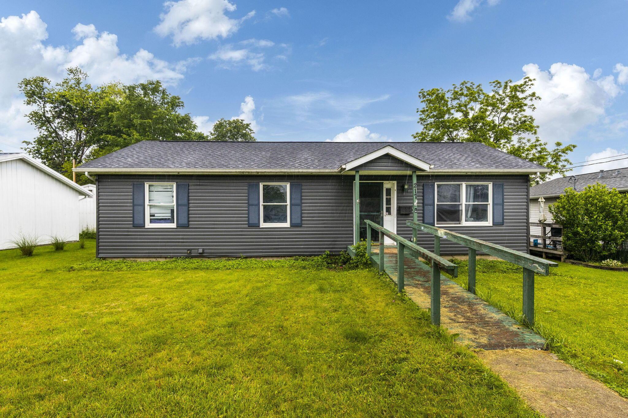 217 N Yencer Street, Baltimore, Ohio image 2