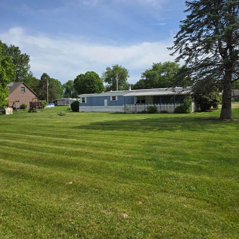 Photo of 46357 Township Road 1208, Coshocton, OH 43812 (MLS # 226018542)