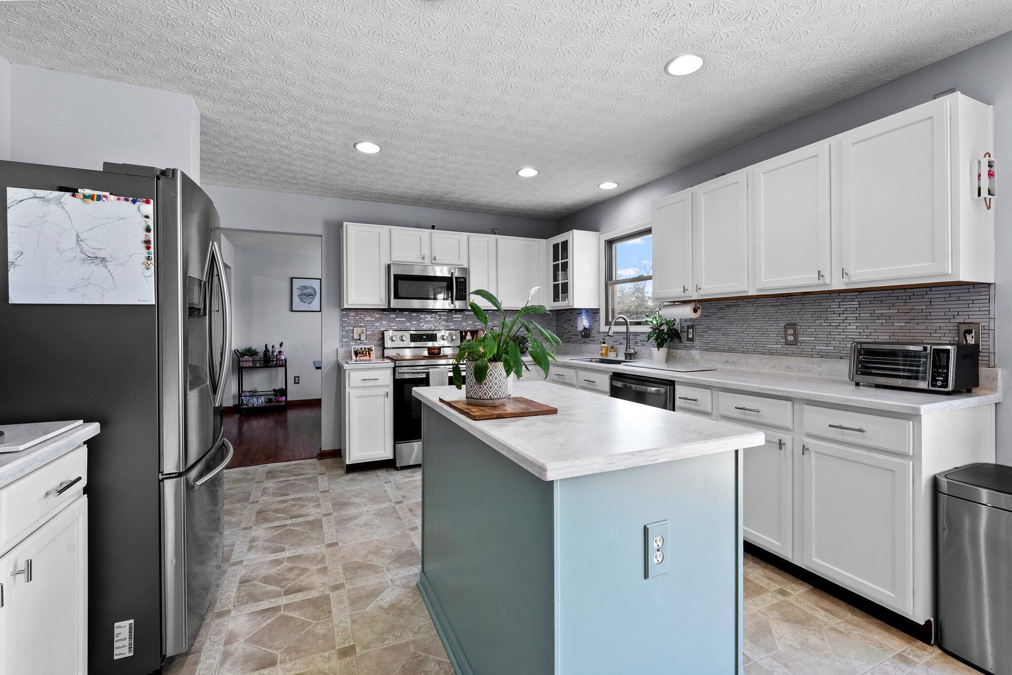 1097 Chaser Street, Blacklick, Ohio image 12