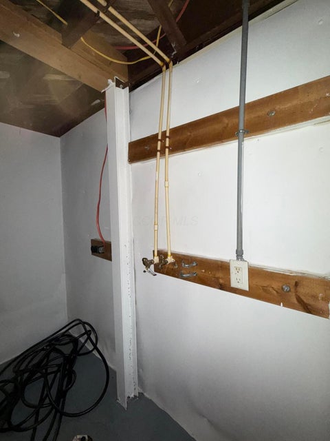 Tiny photo for 1022 E 17th Avenue, Columbus, OH 43211 (MLS # 226037171)