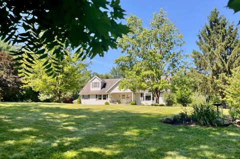 Photo of 2940 Township Road 182, Fredericktown, OH 43019 (MLS # 225041980)