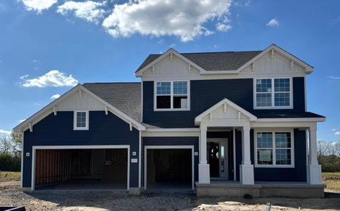Photo of 2139 Melone Drive Lot 370 #Lot 370, Hilliard, OH 43026 (MLS # 225034031)
