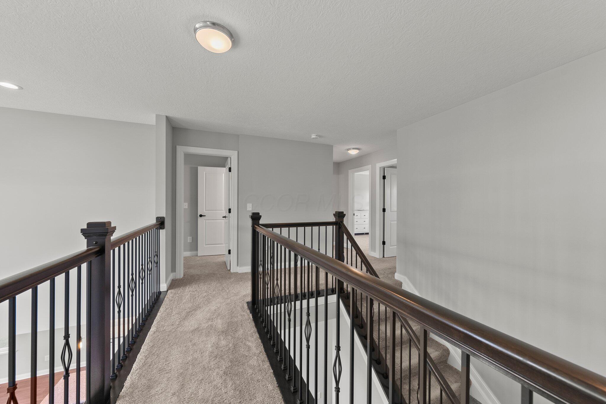 7284 Yarrow Run Road, Plain City, Ohio image 32