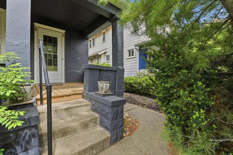 Tiny photo for 318 E Hinman Avenue, Columbus, OH 43207 (MLS # 226014326)