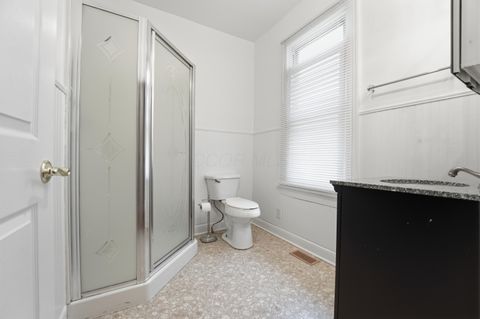 Tiny photo for 318 E Hinman Avenue, Columbus, OH 43207 (MLS # 226014326)