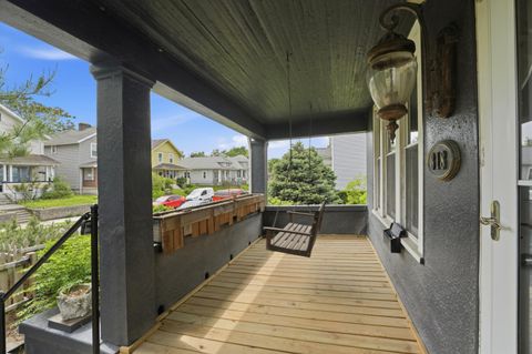 Tiny photo for 318 E Hinman Avenue, Columbus, OH 43207 (MLS # 226014326)