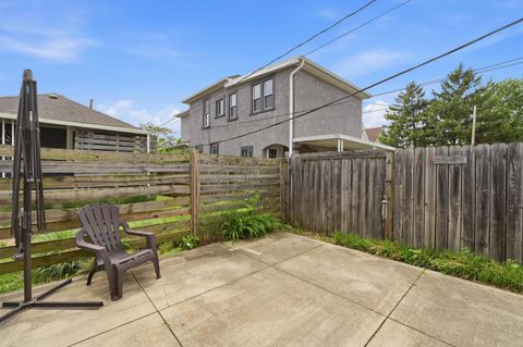 Tiny photo for 318 E Hinman Avenue, Columbus, OH 43207 (MLS # 226014326)