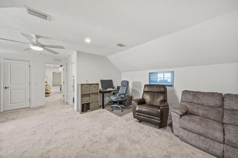 Tiny photo for 333 Parkgate Court, Delaware, OH 43015 (MLS # 226013133)