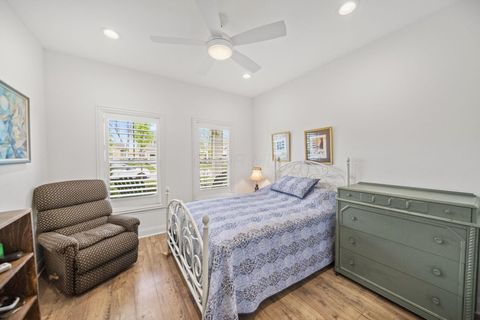 Tiny photo for 333 Parkgate Court, Delaware, OH 43015 (MLS # 226013133)