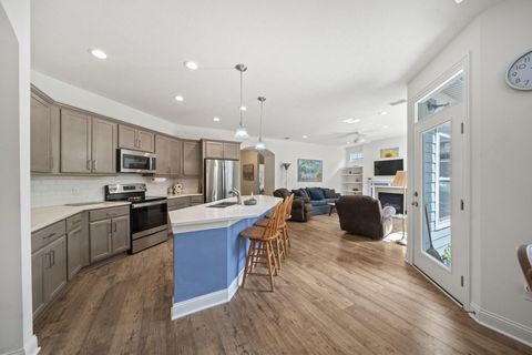 Tiny photo for 333 Parkgate Court, Delaware, OH 43015 (MLS # 226013133)