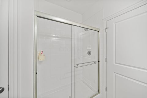 Tiny photo for 333 Parkgate Court, Delaware, OH 43015 (MLS # 226013133)