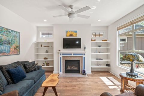 Tiny photo for 333 Parkgate Court, Delaware, OH 43015 (MLS # 226013133)