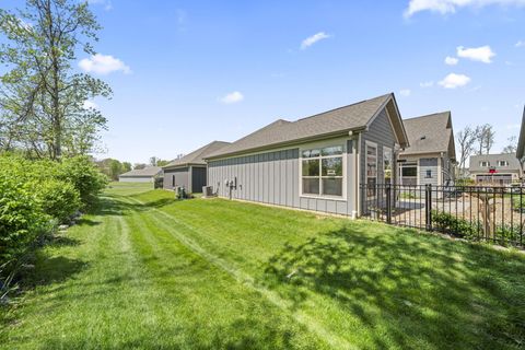 Tiny photo for 333 Parkgate Court, Delaware, OH 43015 (MLS # 226013133)