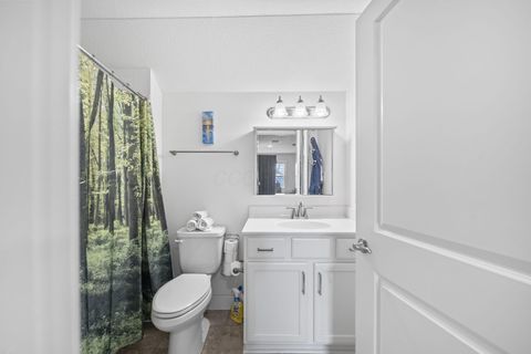 Tiny photo for 333 Parkgate Court, Delaware, OH 43015 (MLS # 226013133)