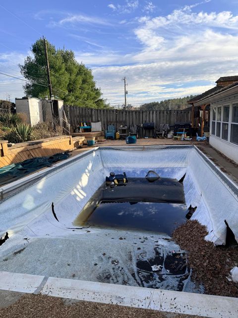 Tiny photo for 36 Hilda Drive, Gallipolis, OH 45631 (MLS # 225044275)