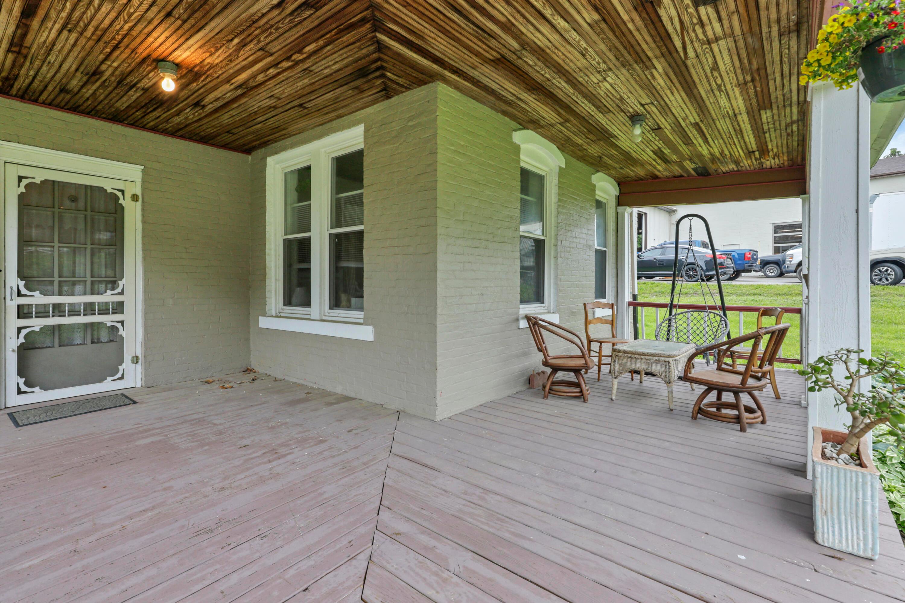 1904 Cedar Hill Road, Lancaster, Ohio image 3