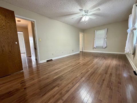 Tiny photo for 5724 Old Logan Road SE, Lancaster, OH 43130 (MLS # 226032949)