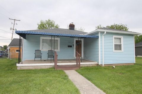 Photo of 1639 Meriline Avenue, Obetz, OH 43207 (MLS # 226015411)