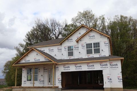 Photo of 3848 Colts Reign Drive, Powell, OH 43065 (MLS # 226017791)