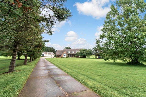 Tiny photo for 112 Carlee Circle N, Newark, OH 43055 (MLS # 226040178)