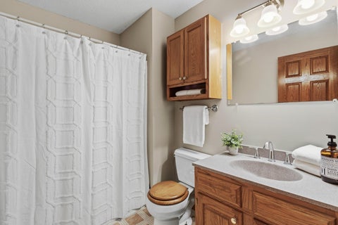 Tiny photo for 112 Carlee Circle N, Newark, OH 43055 (MLS # 226040178)