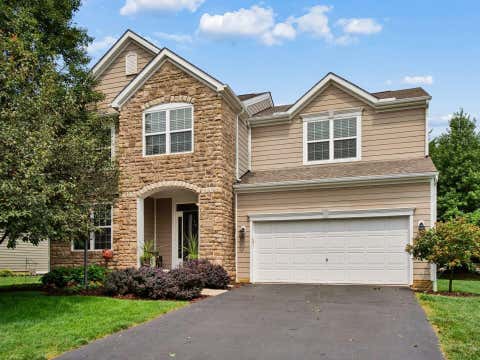 Photo of 2027 Tulip Way, Lewis Center, OH 43035 (MLS # 226030651)