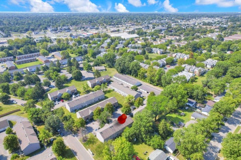 Tiny photo for 2418 Carolina Avenue 5 #5, Columbus, OH 43229 (MLS # 226033760)
