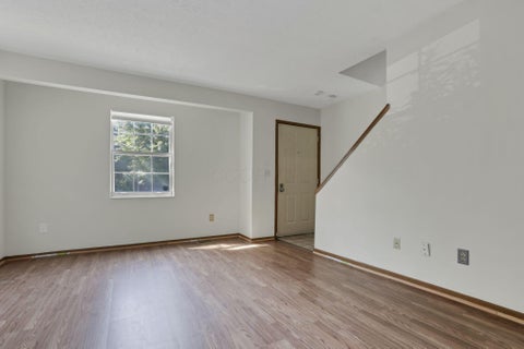 Tiny photo for 2418 Carolina Avenue 5 #5, Columbus, OH 43229 (MLS # 226033760)