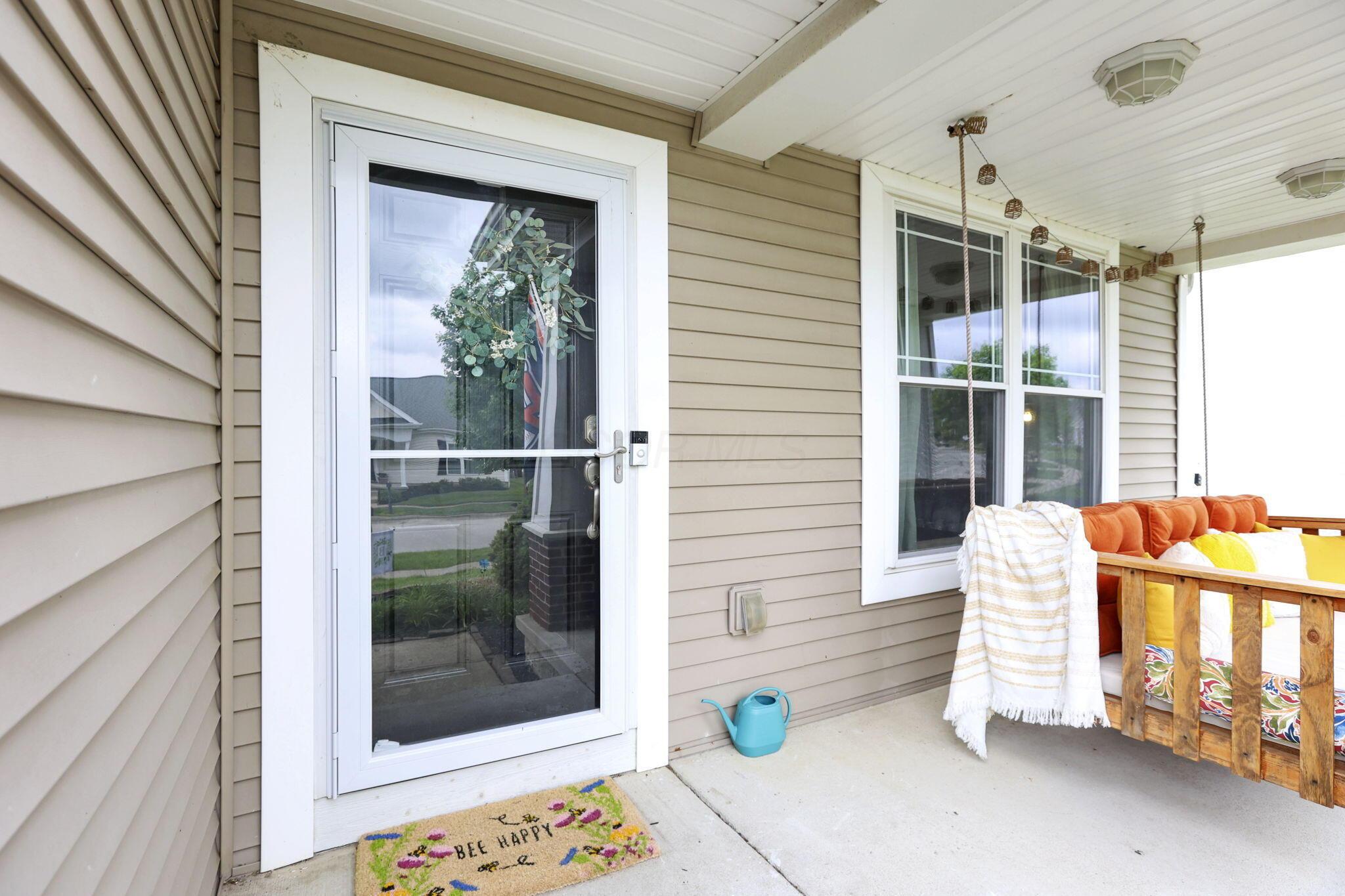 6843 John Drive, Canal Winchester, Ohio image 5