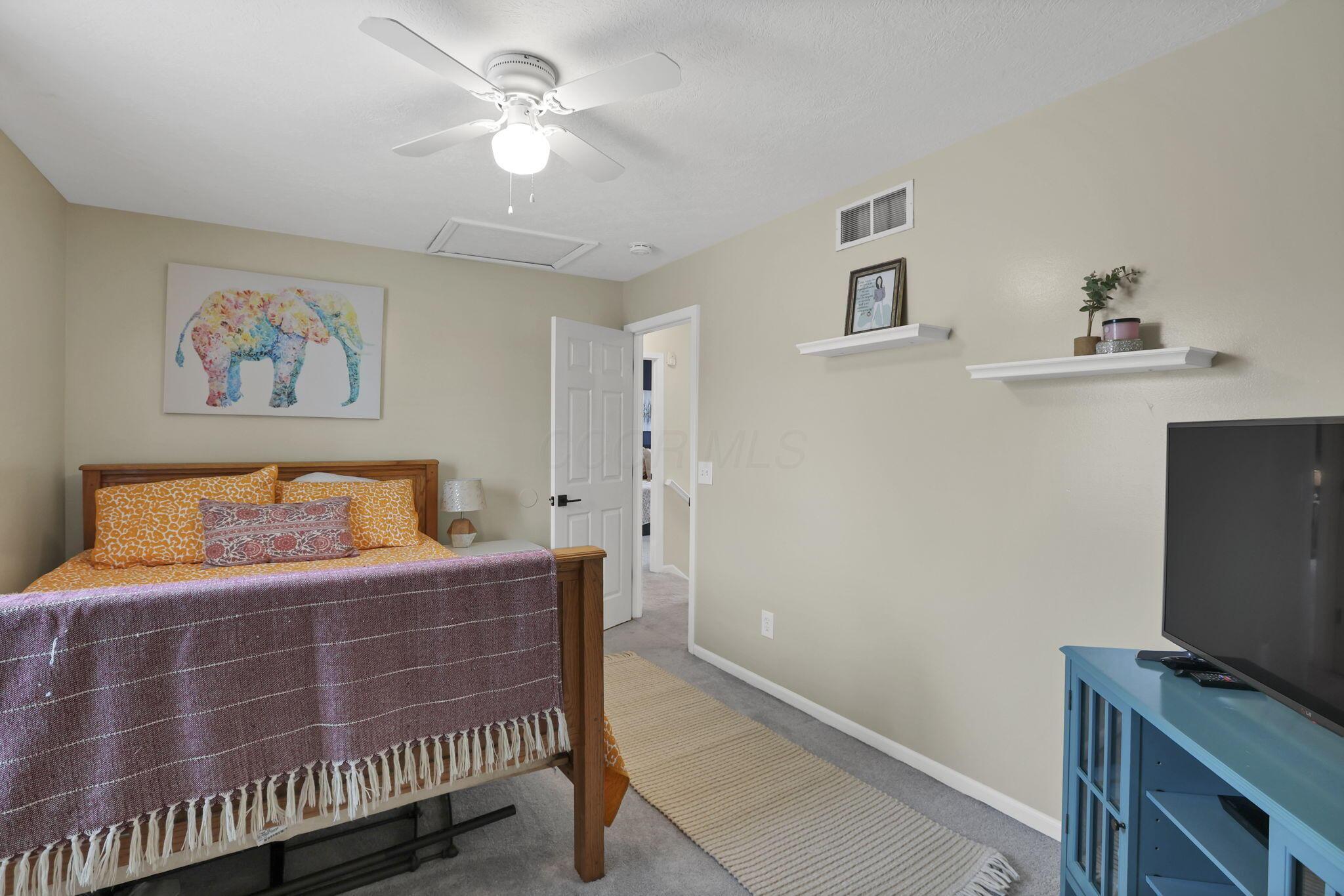6843 John Drive, Canal Winchester, Ohio image 37