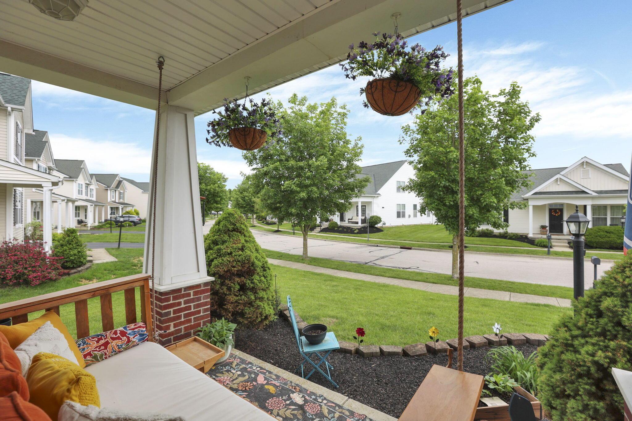 6843 John Drive, Canal Winchester, Ohio image 4